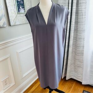 T Tahari Gray V-Neck Cap Sleeve High Low Dress